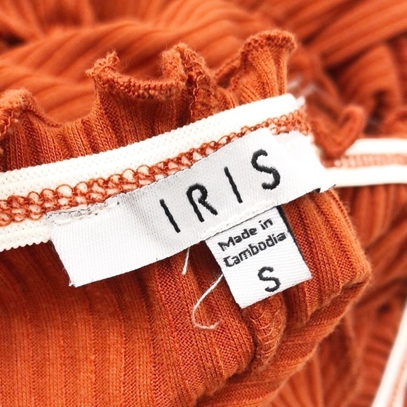 Iris burnt orange ribbed off the shoulder button front dress - Picture 3 of 5